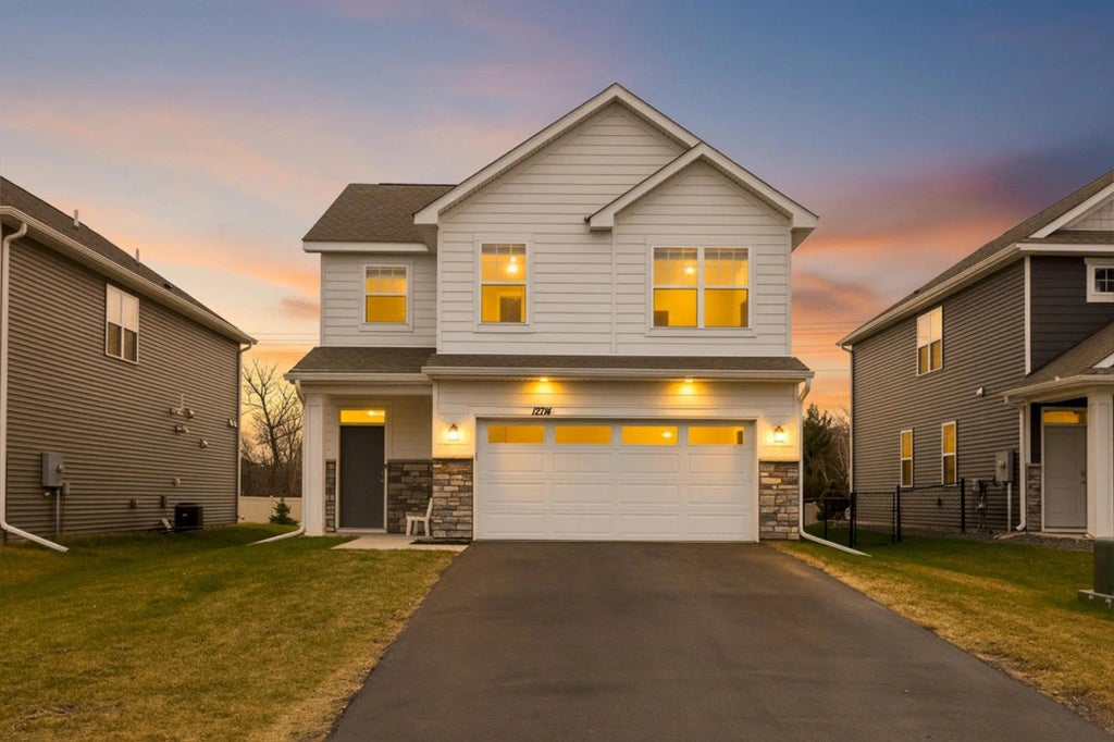 12714 Erskin Street Ne, Blaine