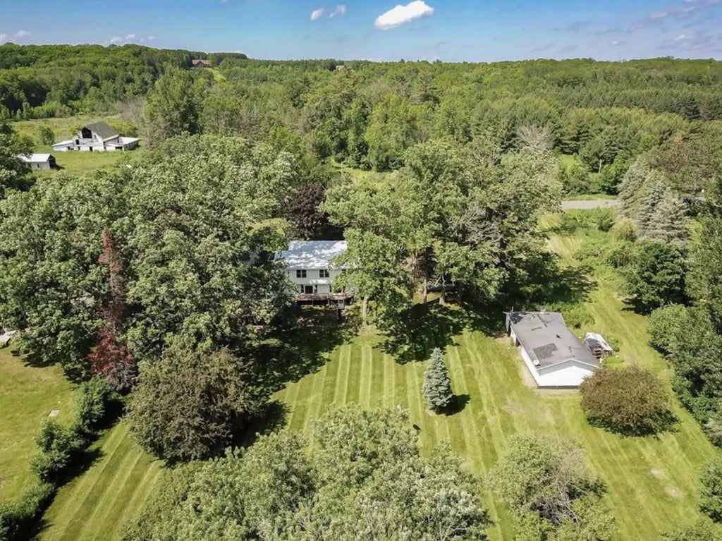 1162 250th Avenue, Bone Lake Twp