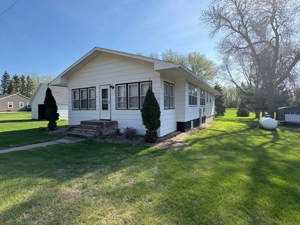 109 7th Street N, Danvers