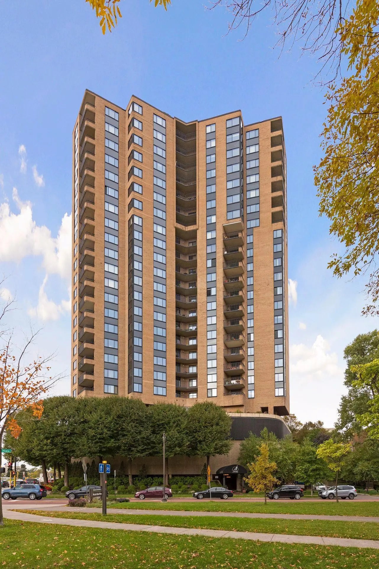 Photo of Listing #6814439