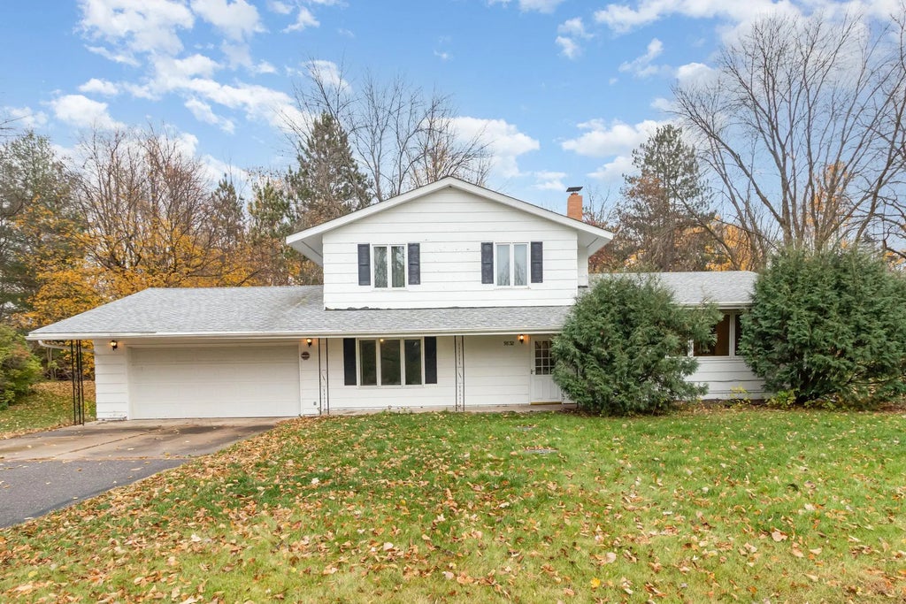 9832 Chisholm Trail, Corcoran