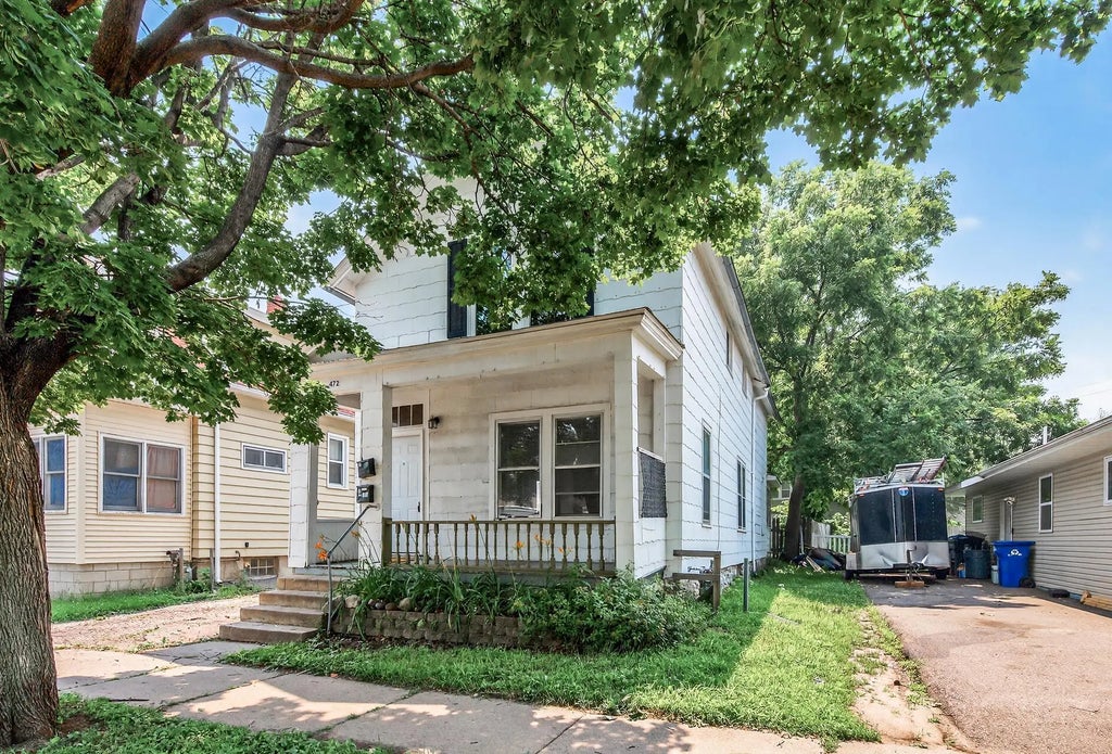 472 Case Avenue, Saint Paul