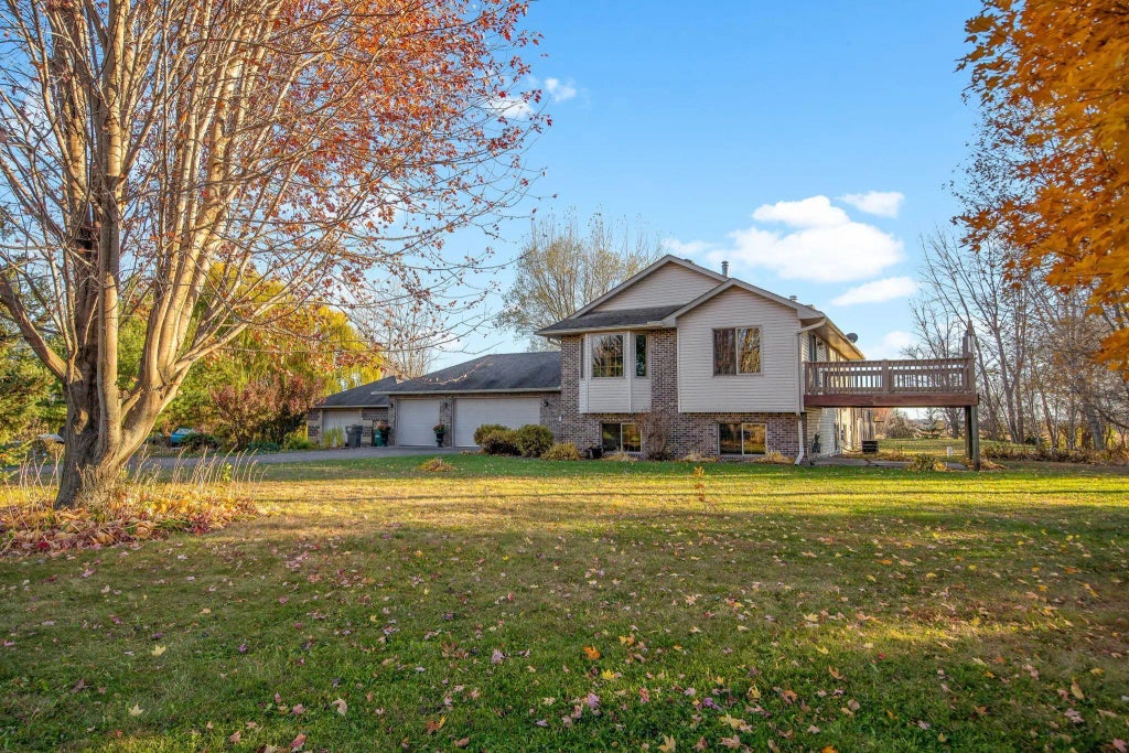 13561 279th Street, Lindstrom