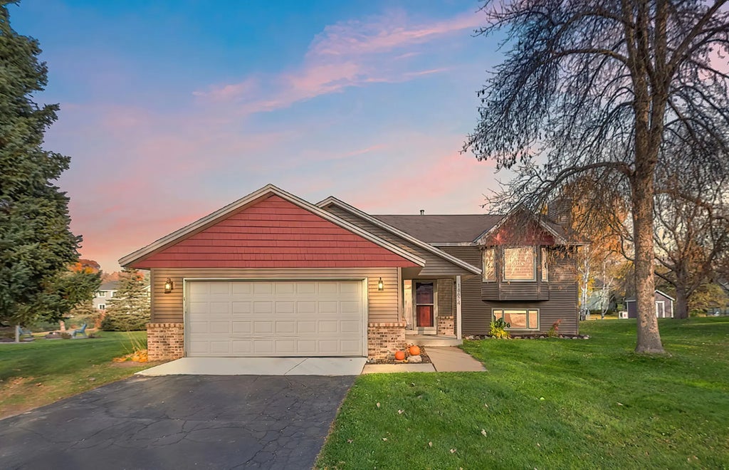 18624 Jasper Way, Lakeville