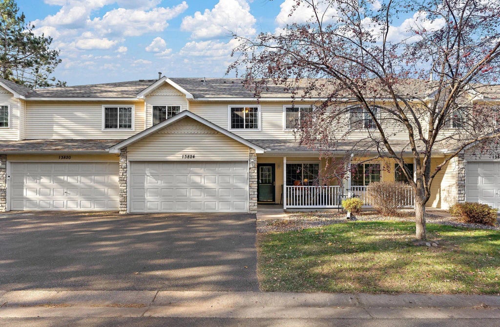 13824 Flay Avenue N, Hugo