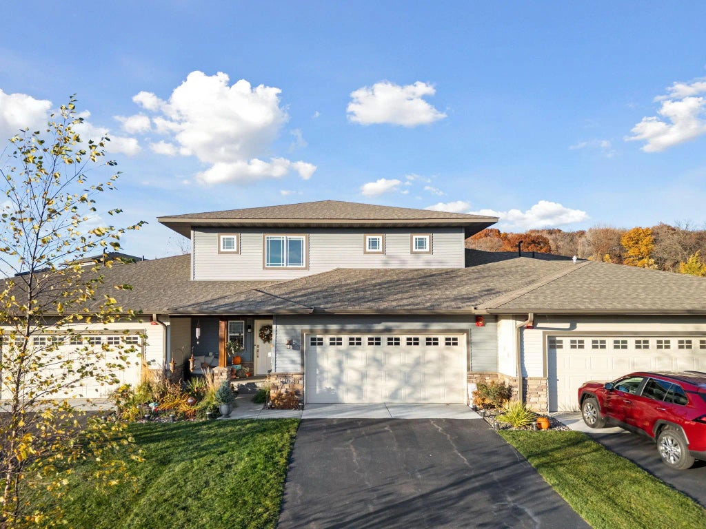 1102 Lorraine Court, Carver