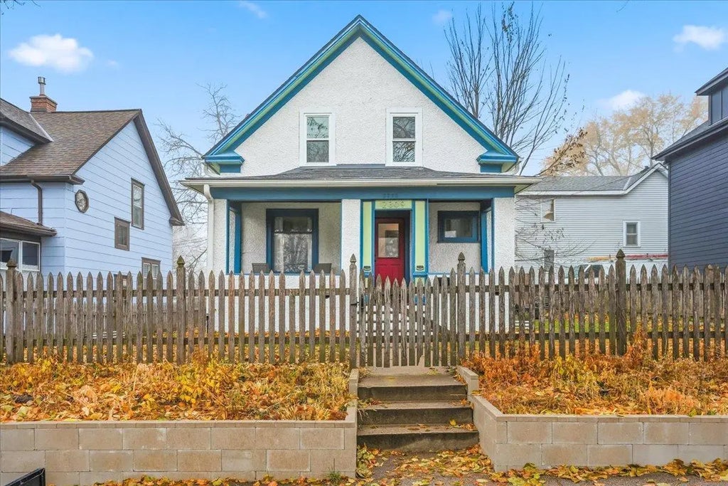 2309 E 32nd Street, Minneapolis