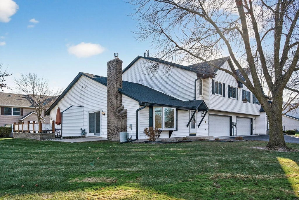 3691 Gershwin Lane N, Oakdale