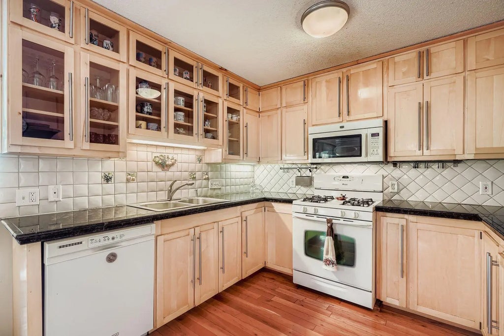 7616 Landau Drive, Bloomington