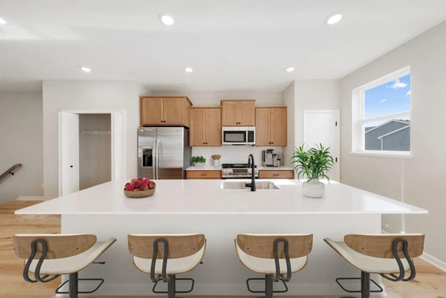 6726 Wildflower Way, Minnetrista