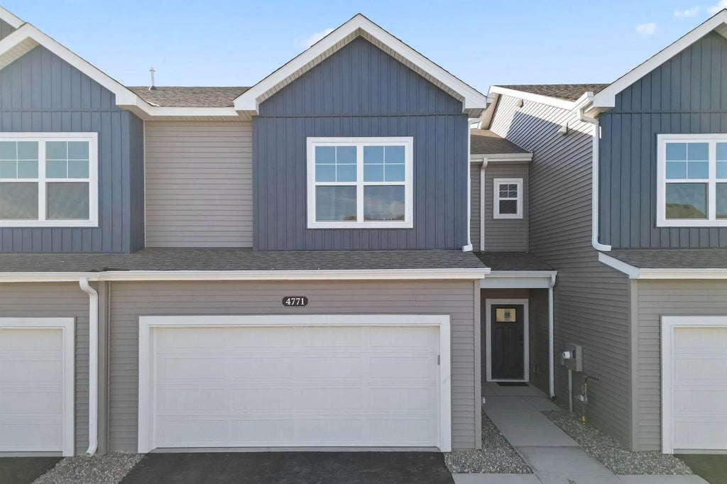 4771 Switchgrass Lane, Minnetrista