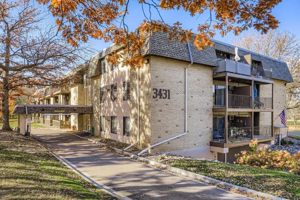 3431 Kent Street 813, Shoreview