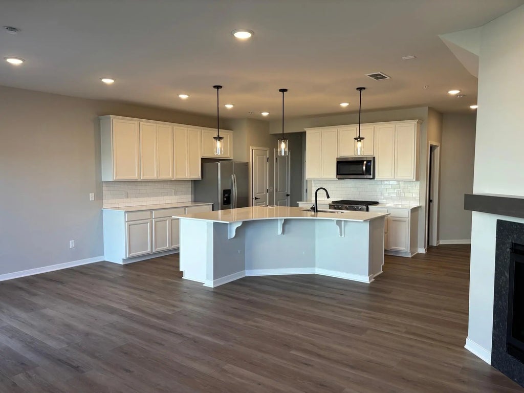 1775 Hauer Trail, Shakopee