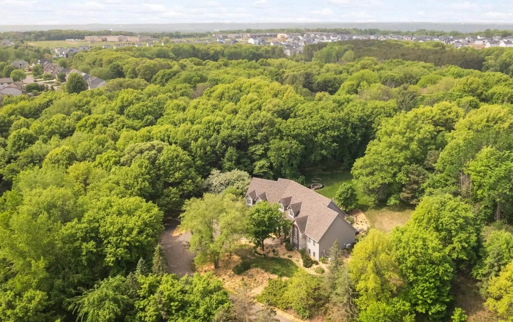 6507 Orchard Ridge Trail, Woodbury
