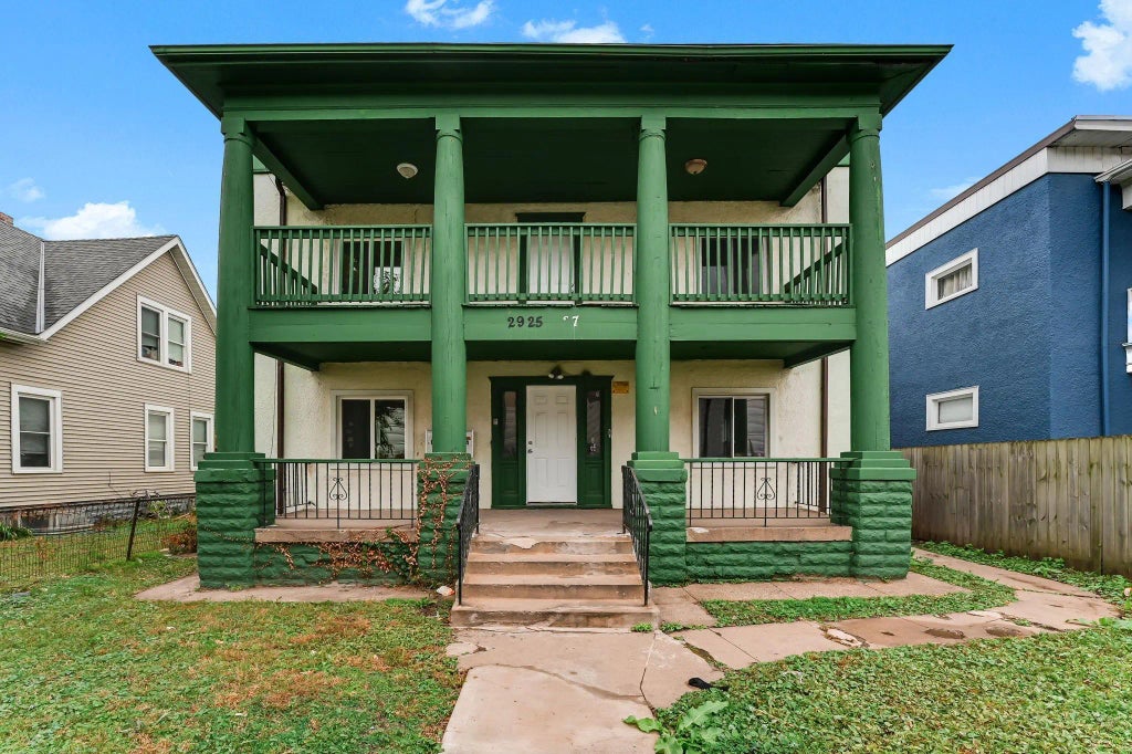 2925 2nd Avenue S, Minneapolis