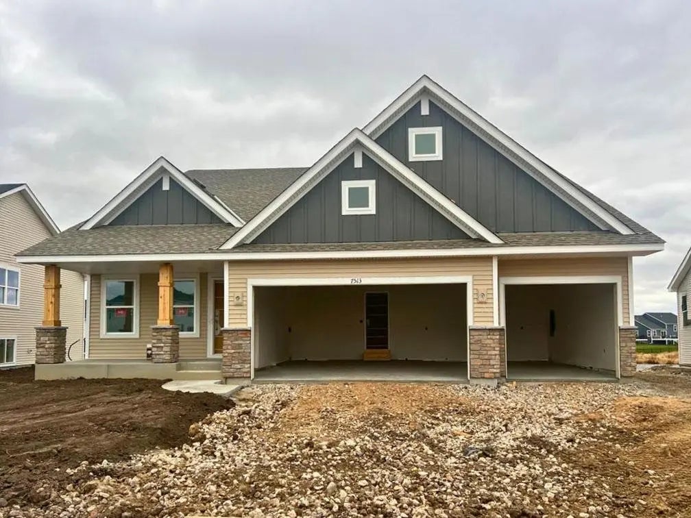 7513 Lotus Lane, Lino Lakes