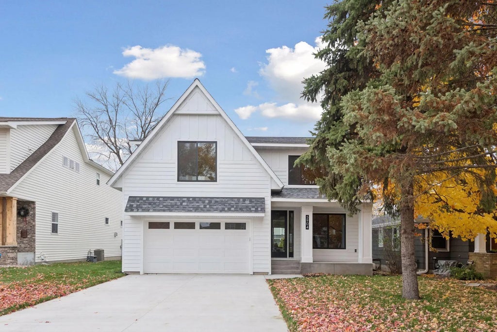 5904 Wooddale Avenue, Edina