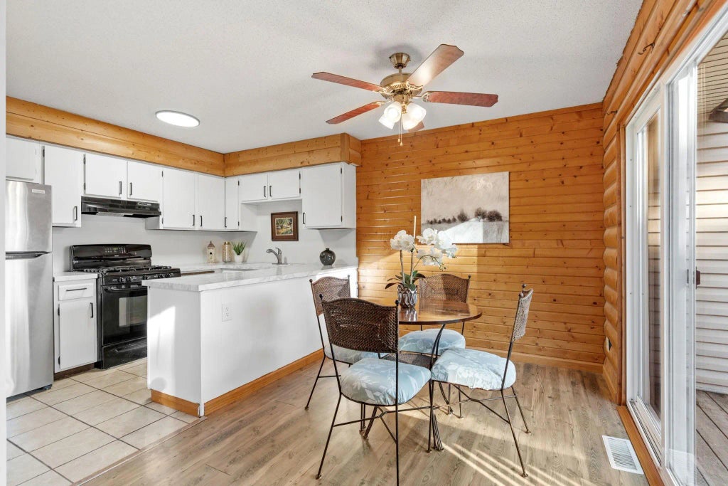 13573 Everton Avenue, Apple Valley