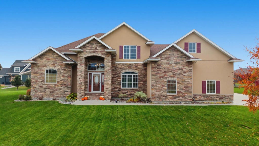 3901 21st Avenue S, Moorhead