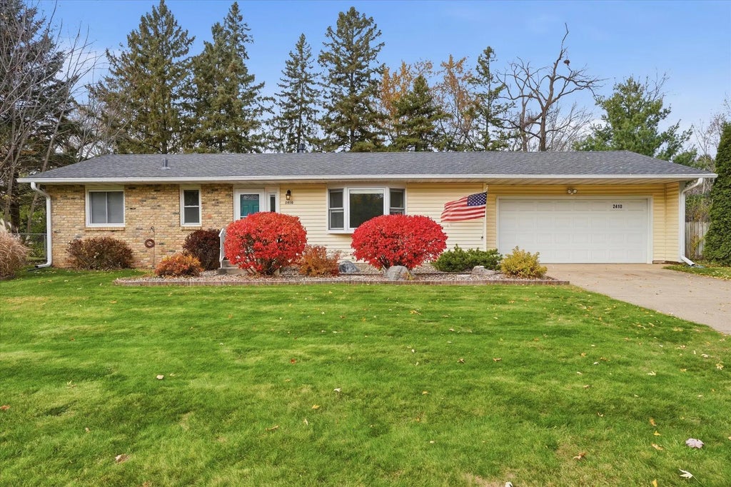 2410 Oakridge Road, Stillwater