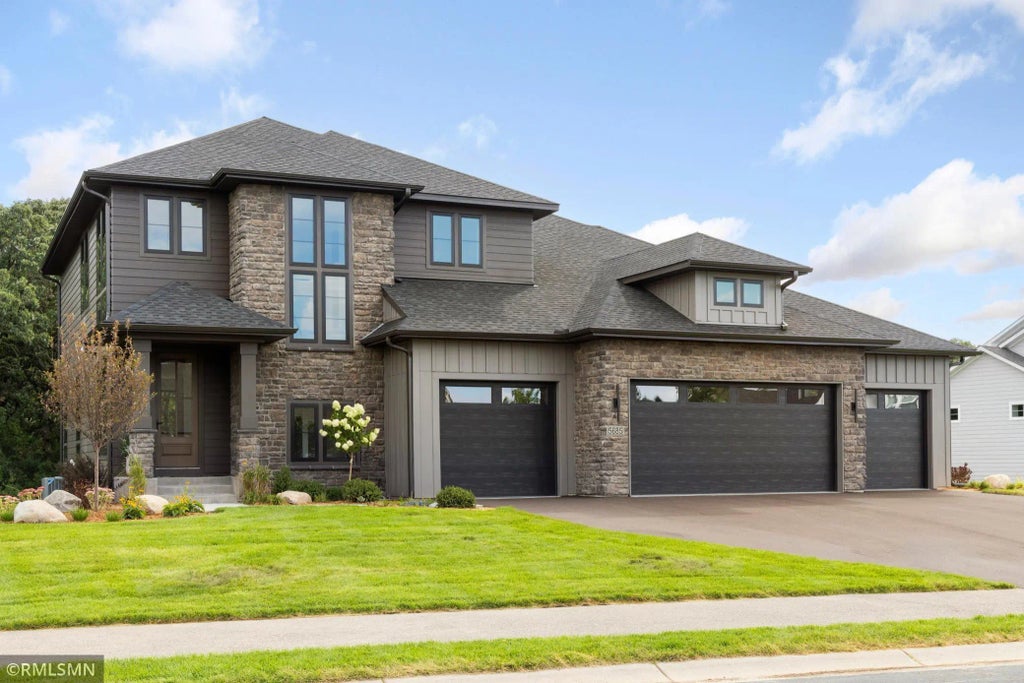 5685 N Kelvin Avenue N, Lake Elmo