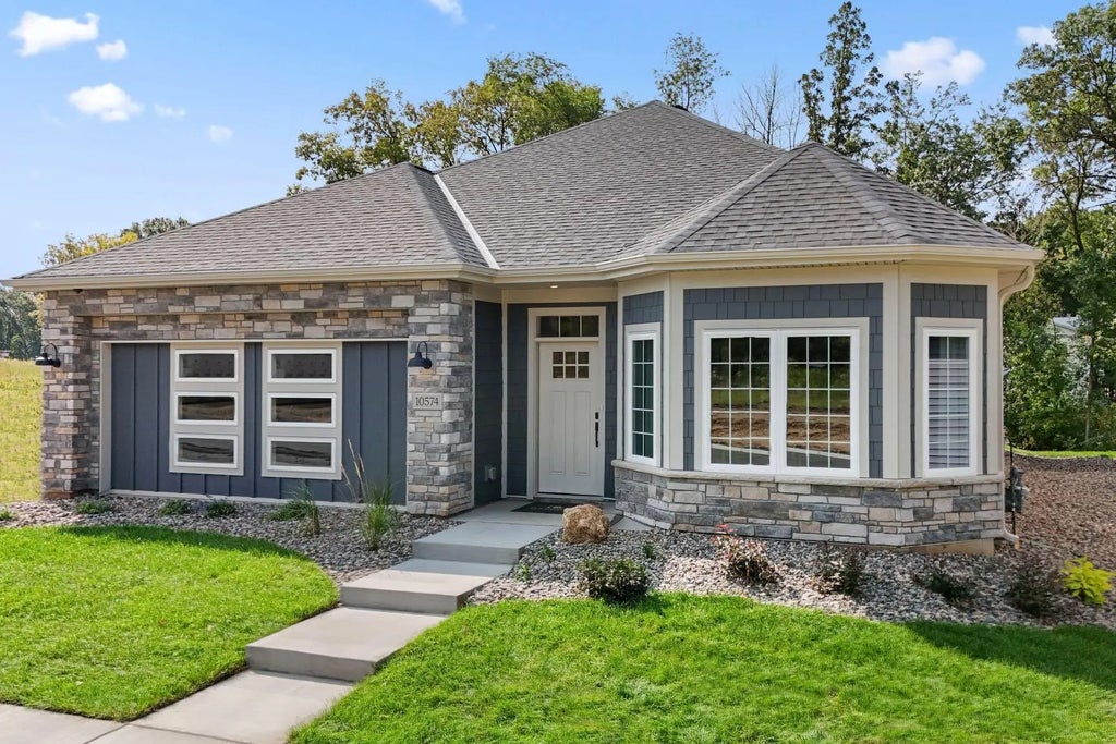 405 James Parkway, Elko New Market