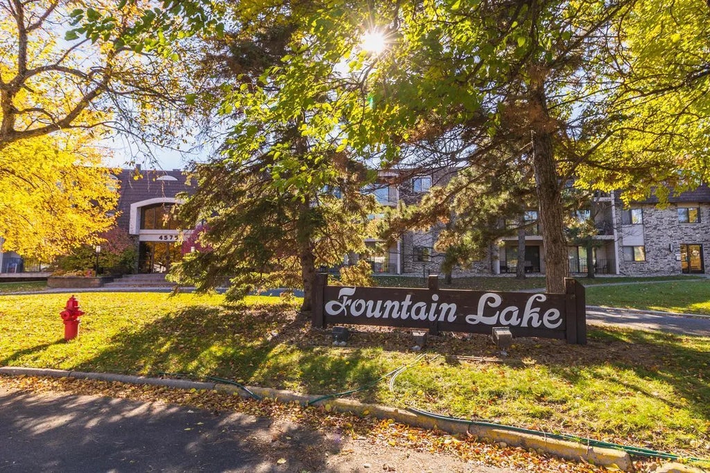 4575 W 80th Street Circle 116, Bloomington