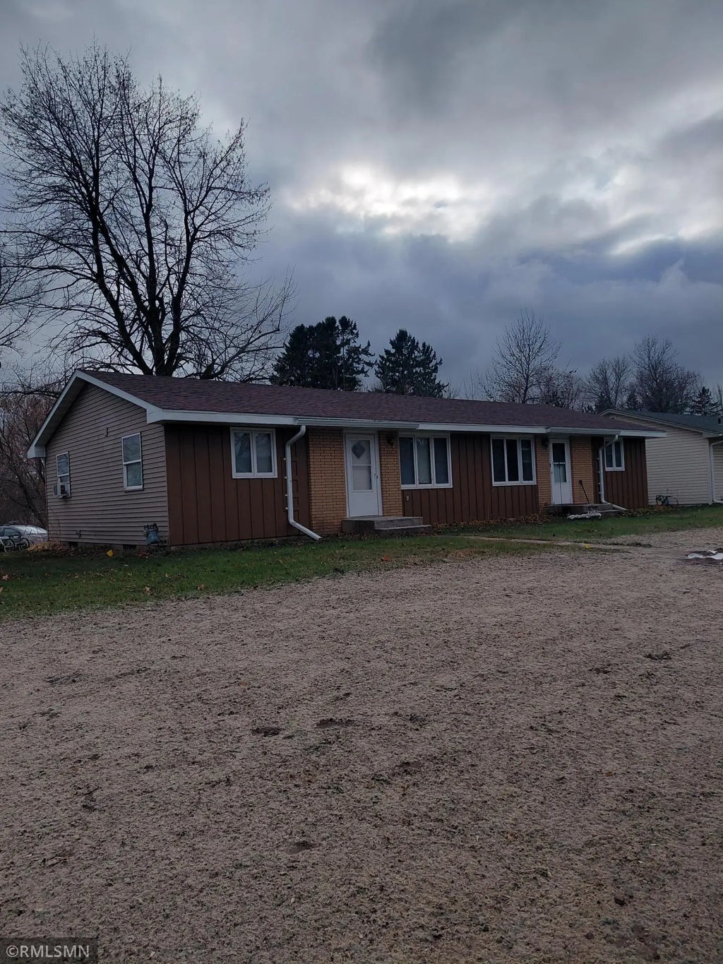 315 4th Street Nw, Braham