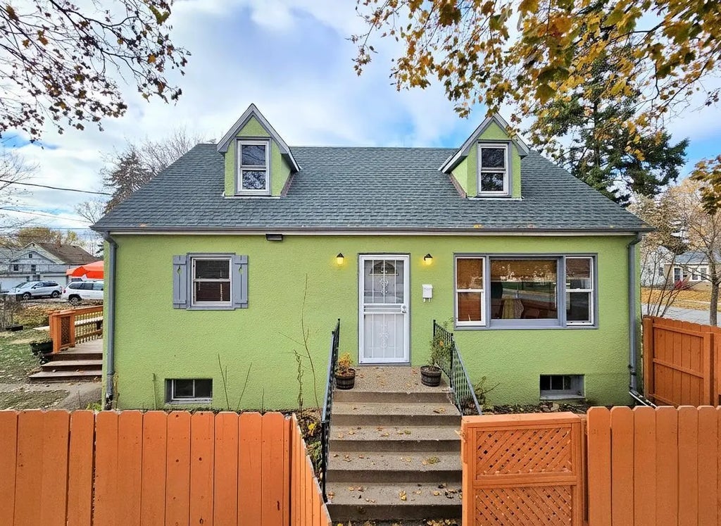 1836 Bush Avenue E, Saint Paul