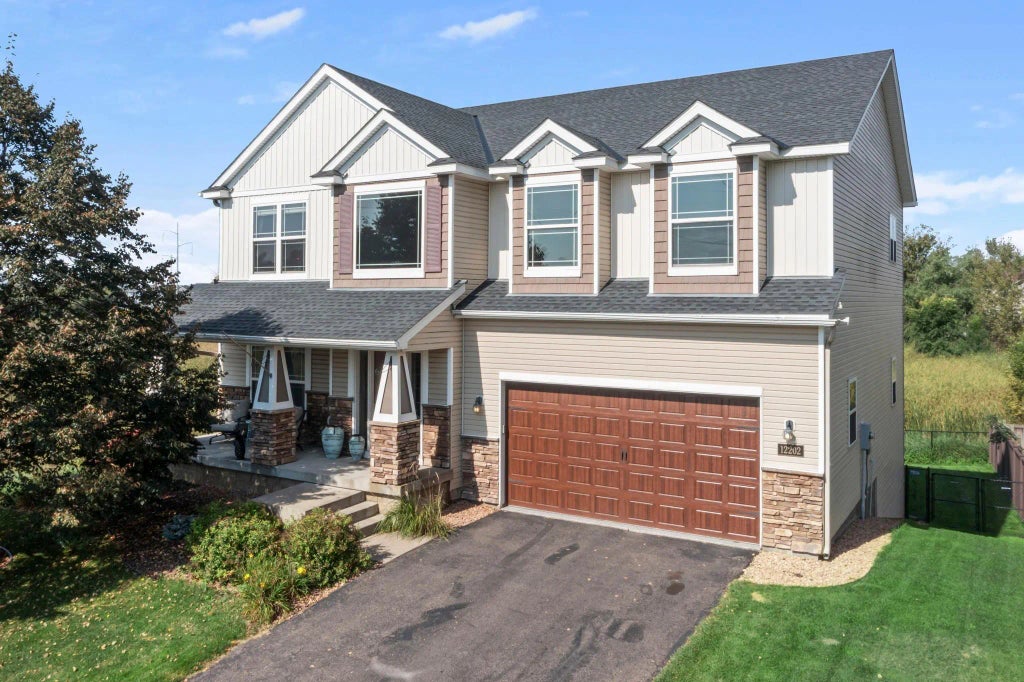 12202 Opal Street Ne, Blaine