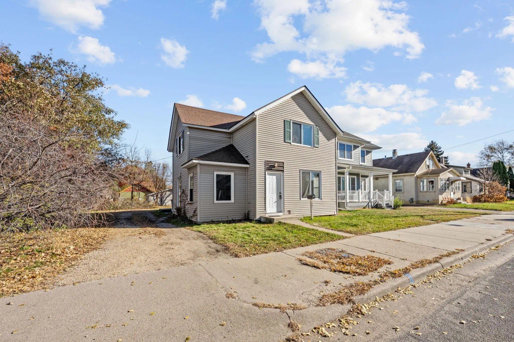 2527 Washington Street Ne, Minneapolis