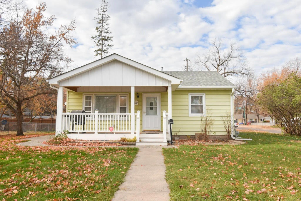 4651 Colorado Avenue N, Crystal