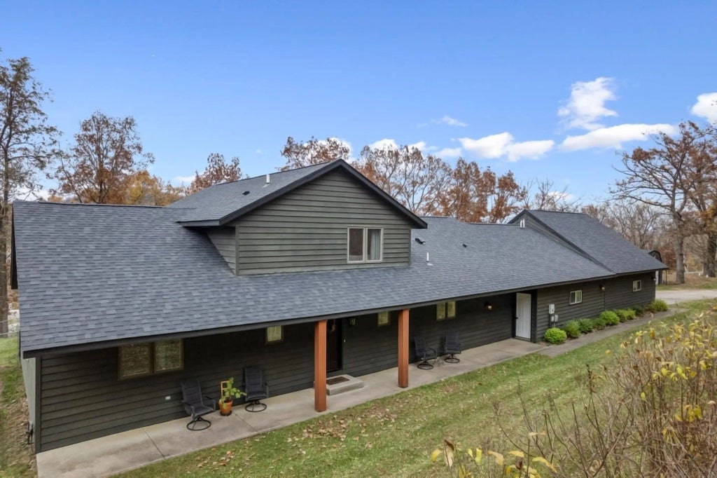 41084 Big Trout Lane, Richmond Twp