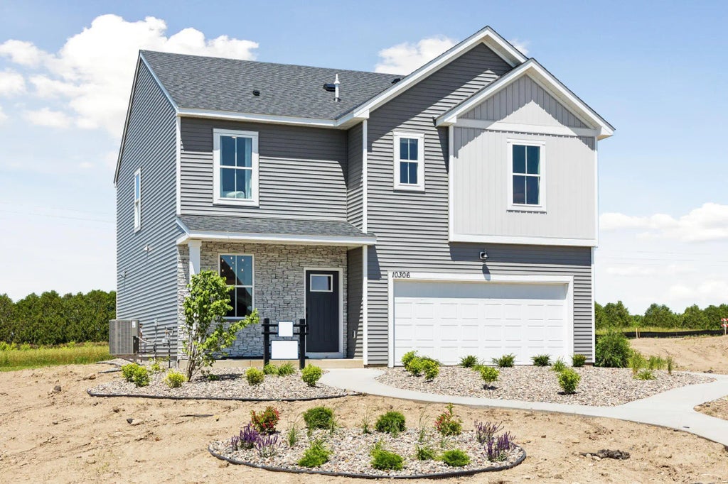 12639 Fraizer Street Ne, Blaine