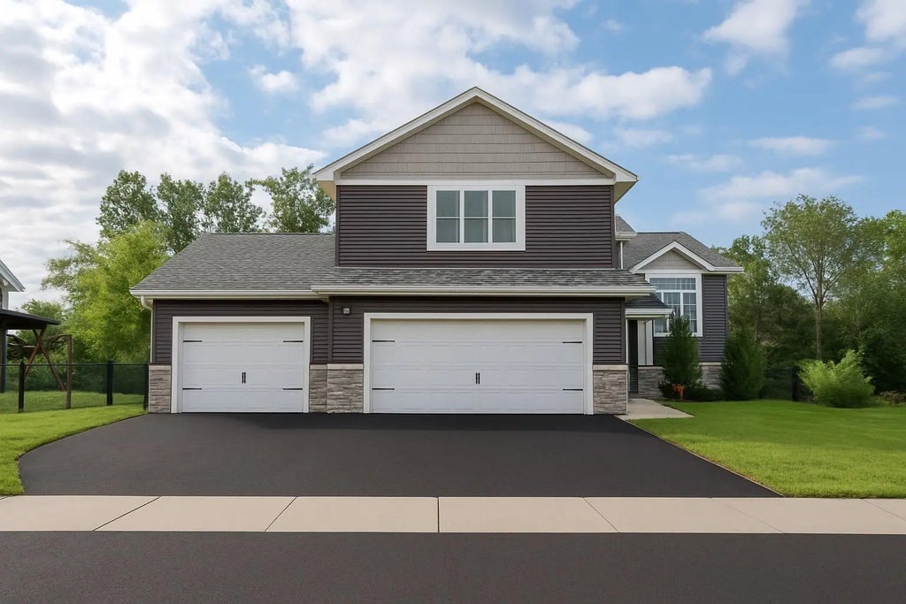 168 Raymond Avenue, River Falls