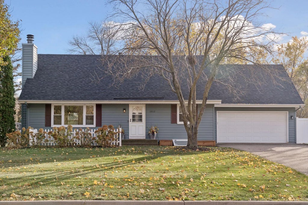 1012 Heard Avenue, Champlin