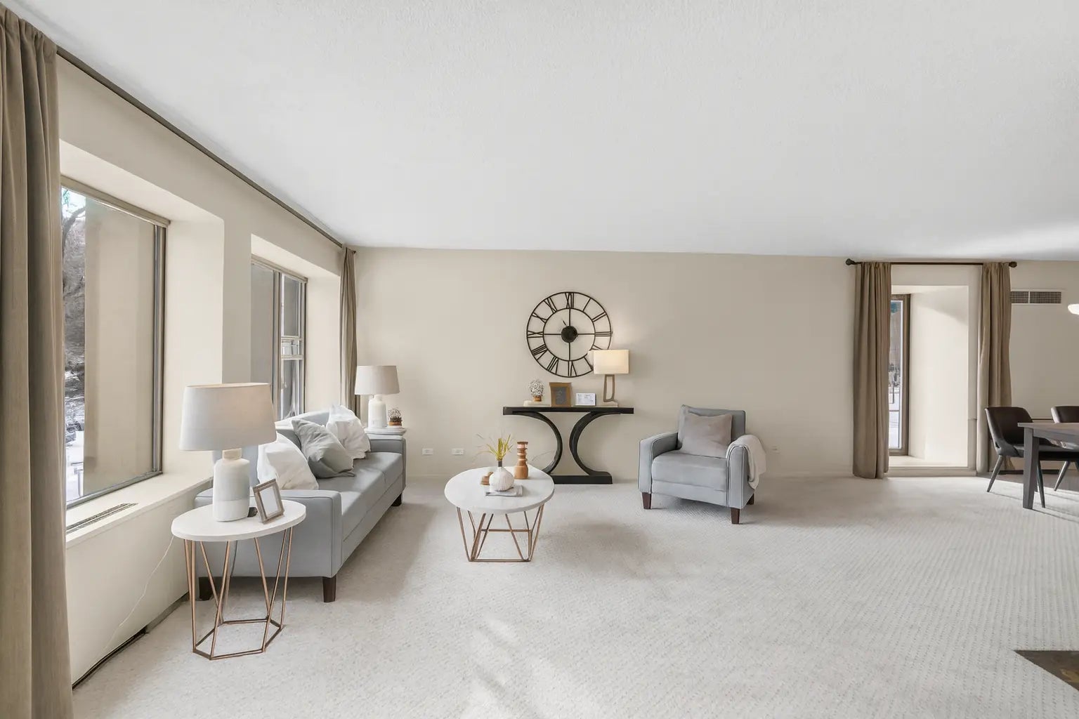 Photo of Listing #6816477