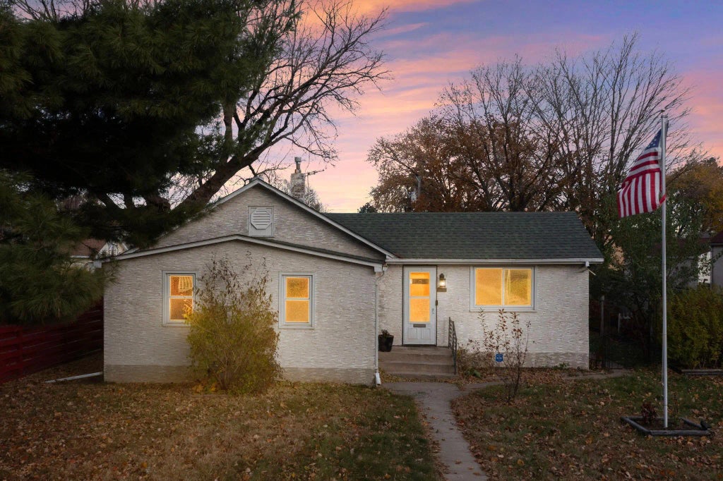 3731 2nd Street Ne, Columbia Heights