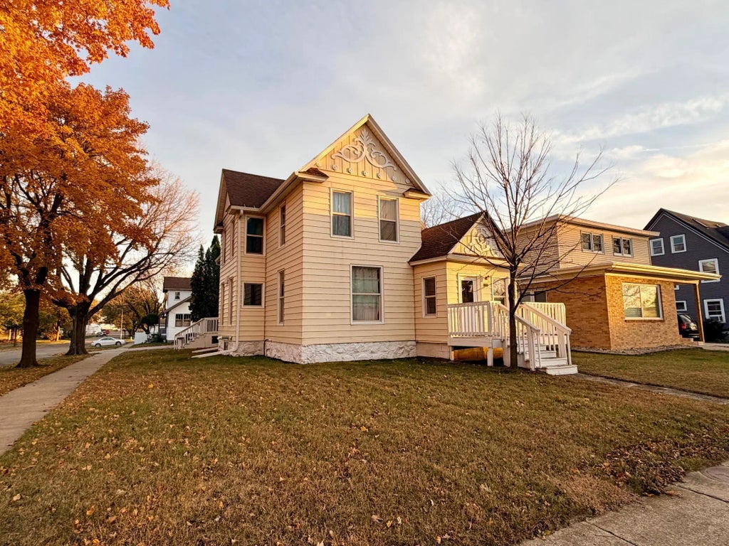 1224 4th Avenue, Worthington