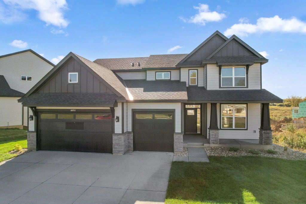 4892 Noble Drive Nw, Rochester