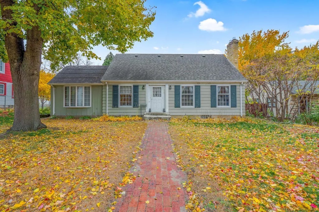 3639 Upton Avenue N, Minneapolis