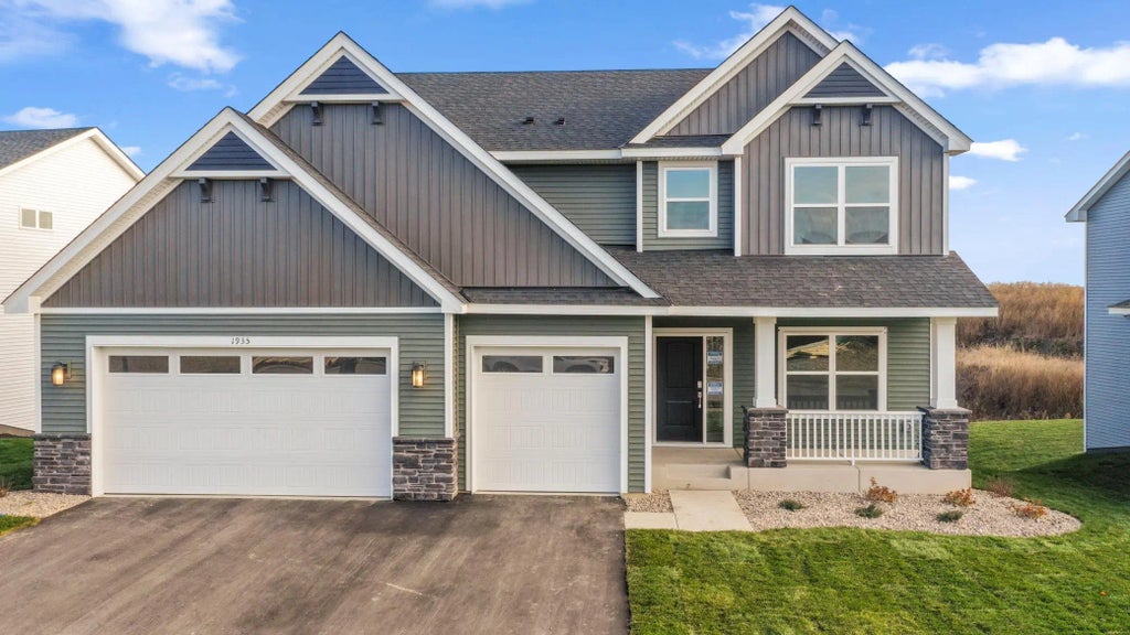 1935 Tamarack Road, Carver