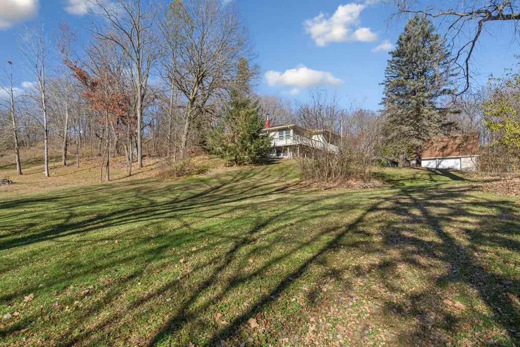 2120 Hiersche Road, Faribault