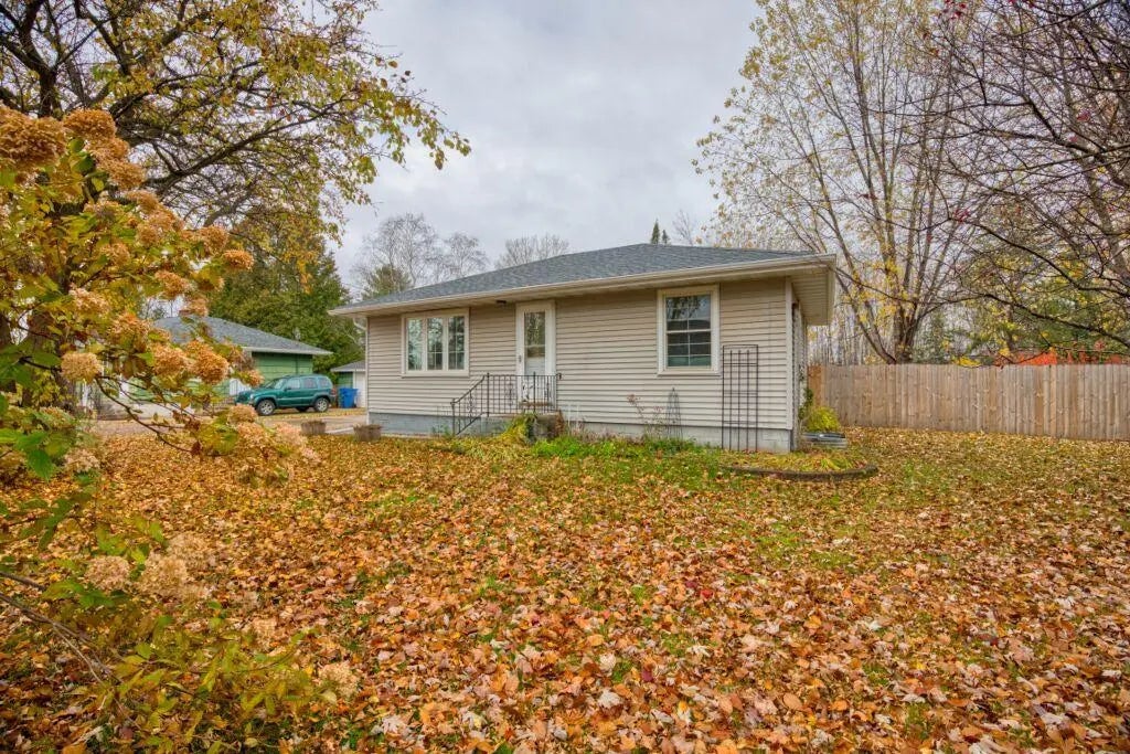 1505 E 39th Street, Hibbing