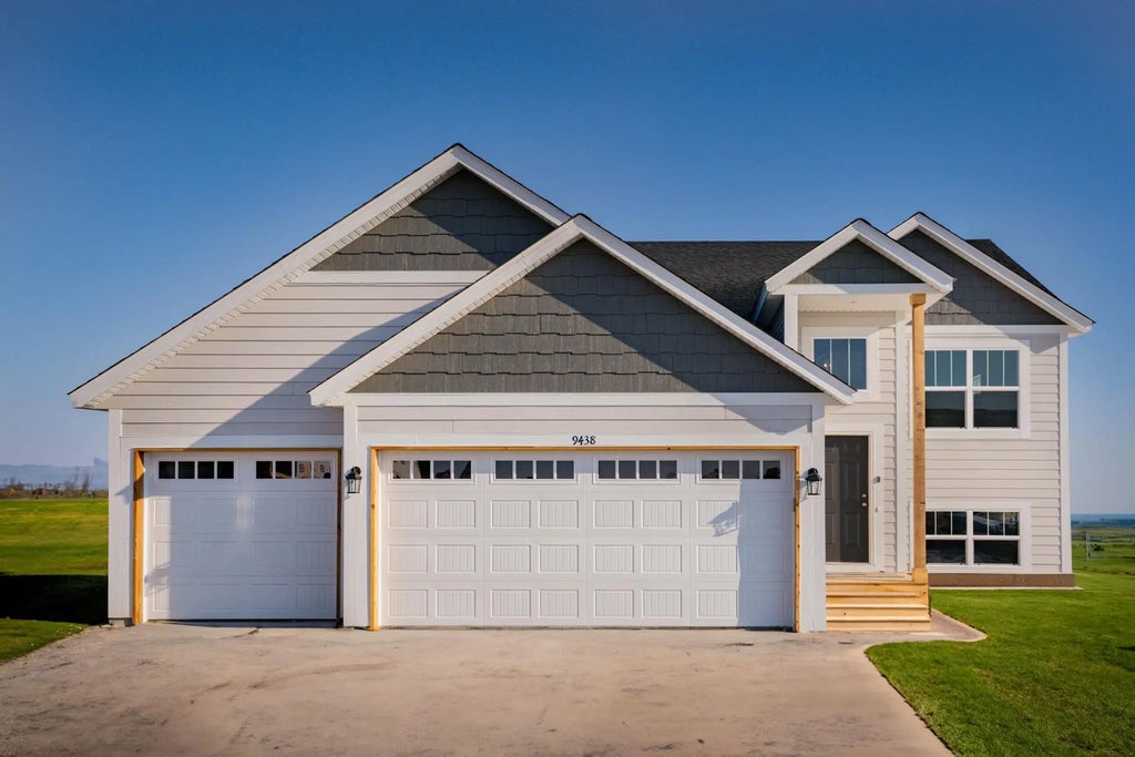 1564 Meadows Drive, East Bethel