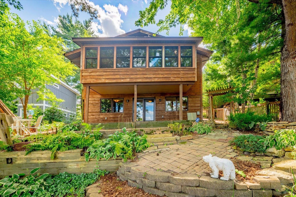 420 Mccarrons Boulevard S, Roseville