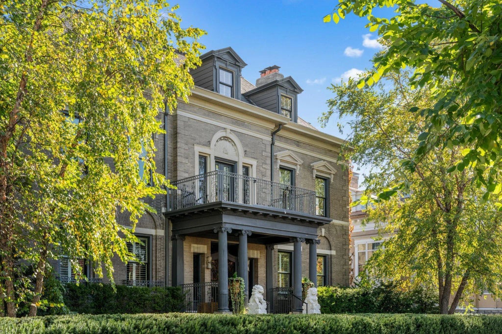 2201 Pillsbury Avenue S, Minneapolis