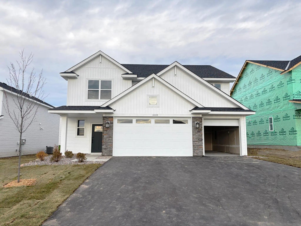 12224 Aurora Avenue, Rogers