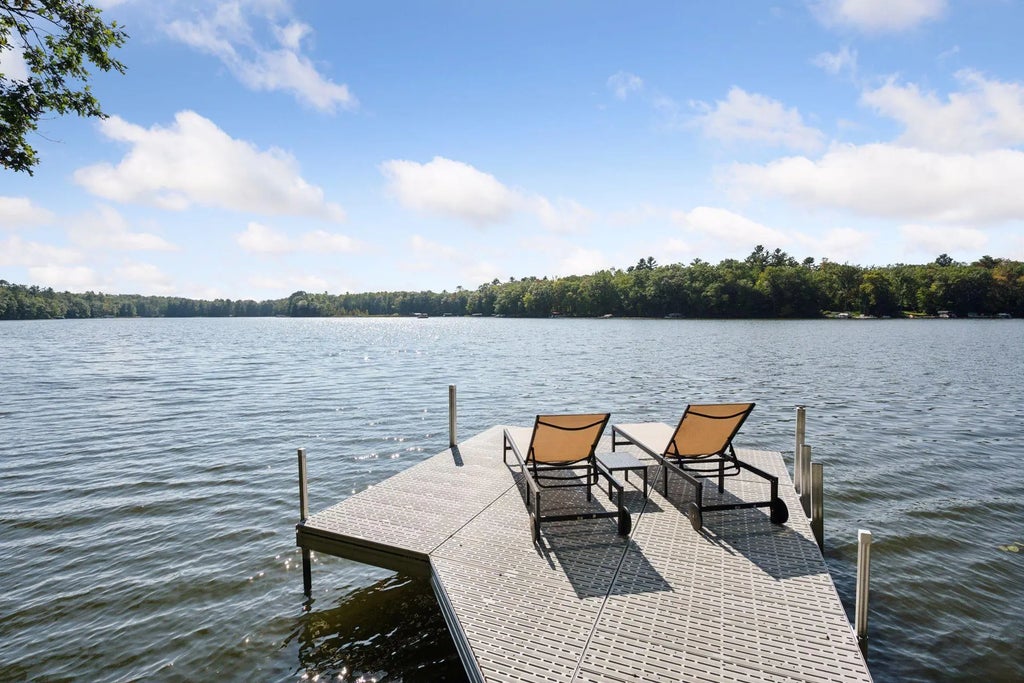 2261 20th Street, Comstock