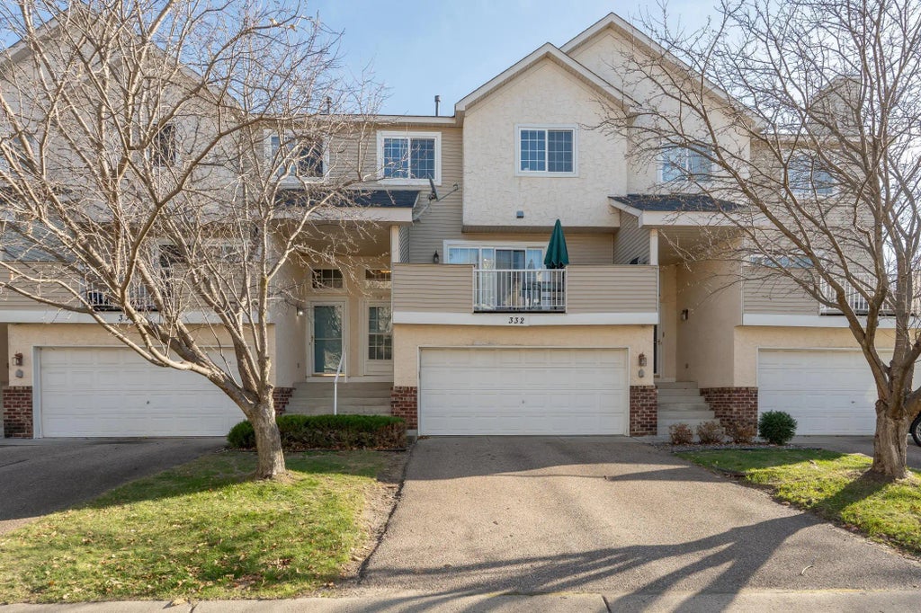 332 Brickyard Drive, Chaska